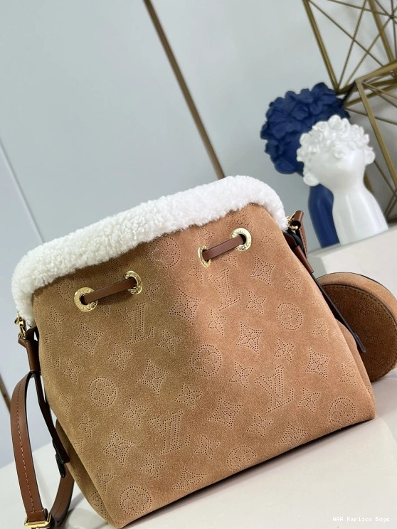 Aaa replica ru VUITTON LOUIS BELLA 0726